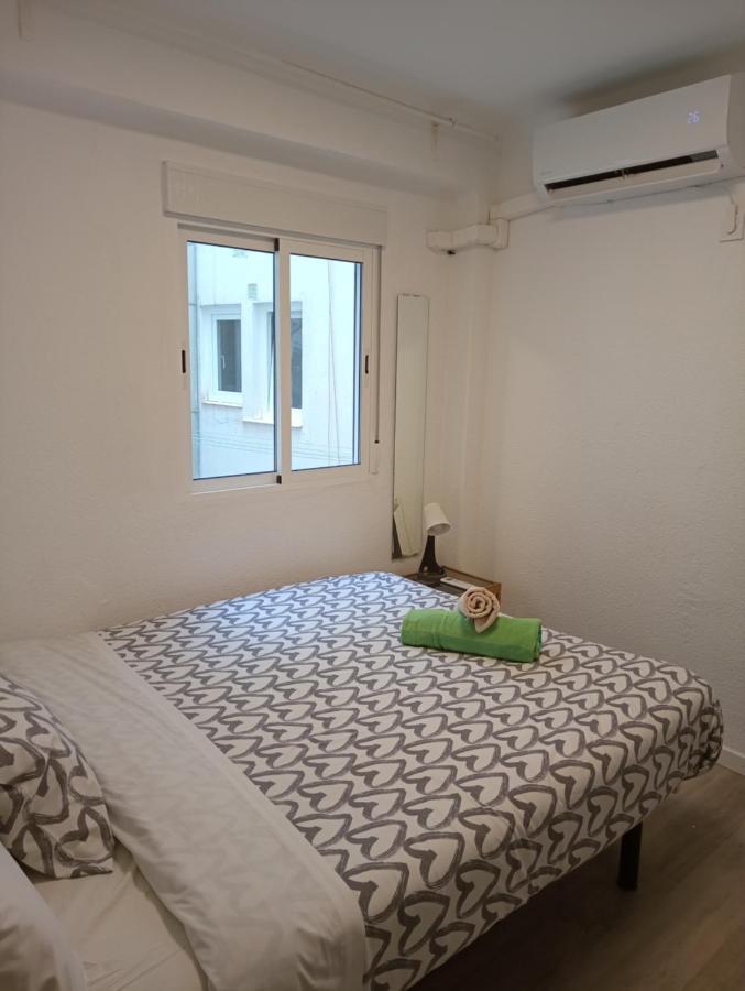 Buena Onda Malaga Apartment Exterior photo